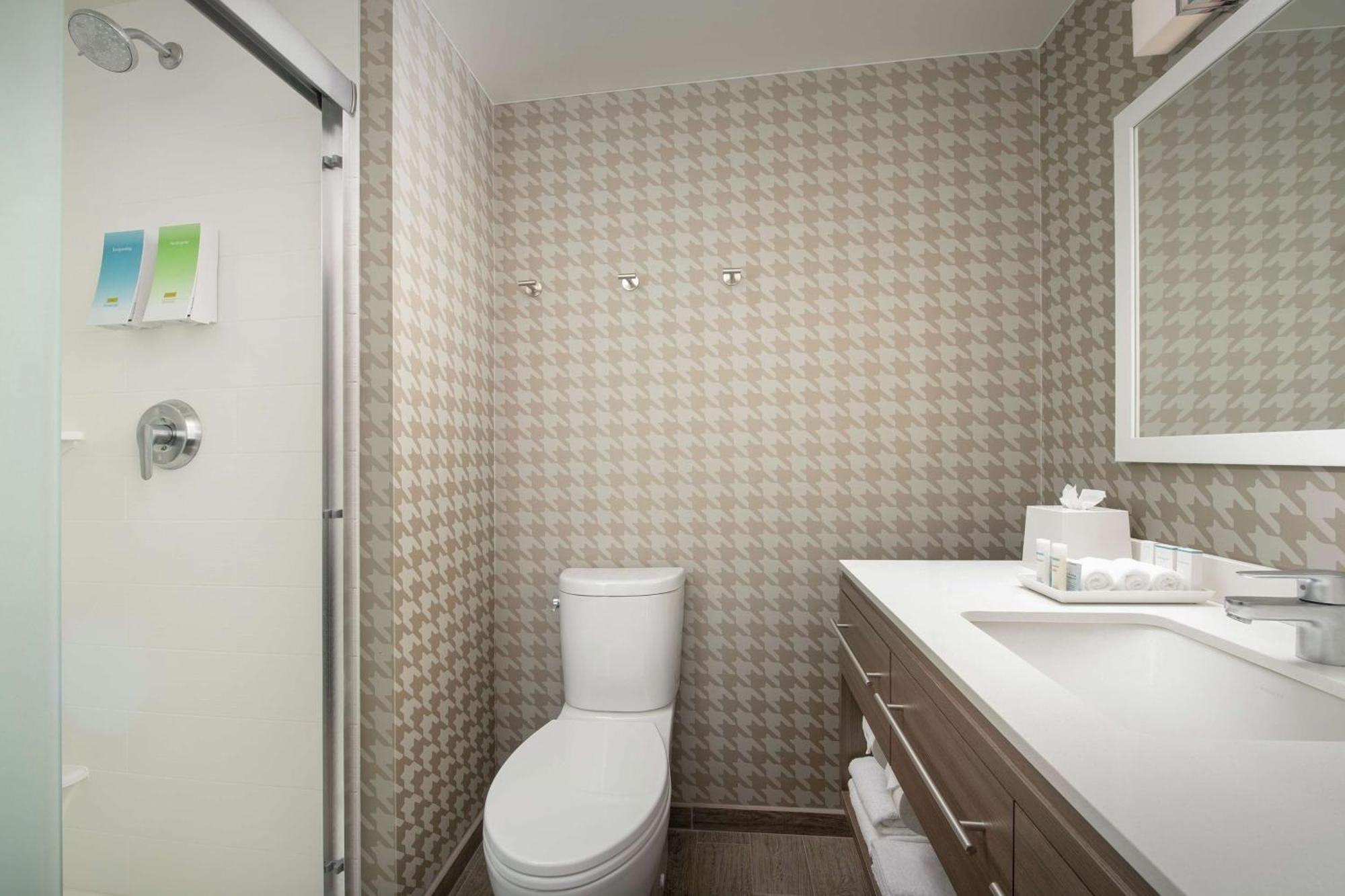 Home2 Suites By Hilton Edison Exterior foto